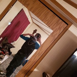 Meet your Posher, Cj